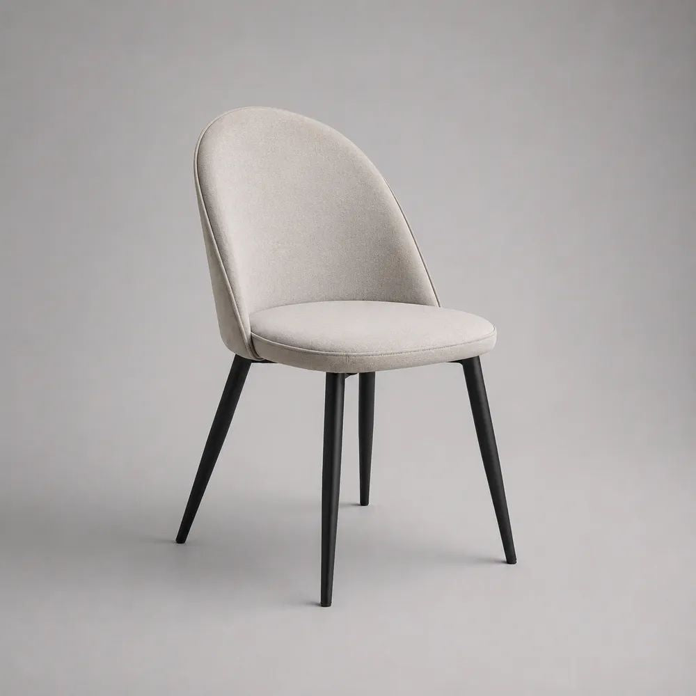 Chaise de salle à manger rembourrée en polyester et acier, dossier arrondi, beige clair et noir, 50 × 56 × 84 cm