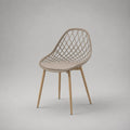 Chaise de salle à manger taupe à dossier arrondi en polypropylène, coussin rembourré et pieds en acier effet bois, 47 × 55 × 82 cm