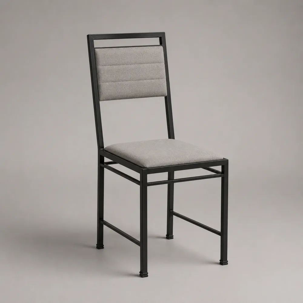 Chaise rembourrée en acier noir et tissu gris clair, dossier rectangulaire, 45 × 52 × 95 cm